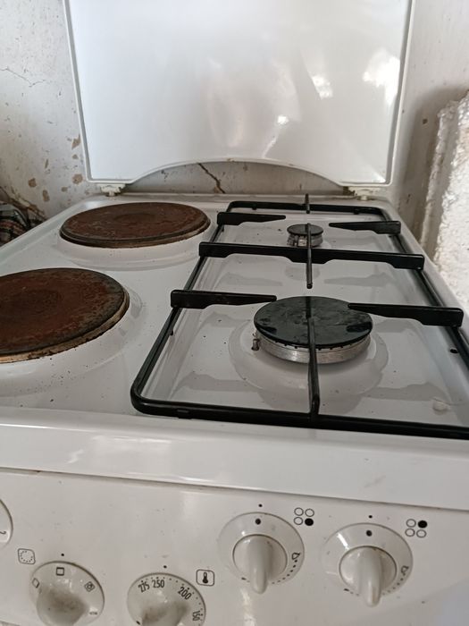 Піч комбінована Gorenjе. Печка газ/электро комбинированная