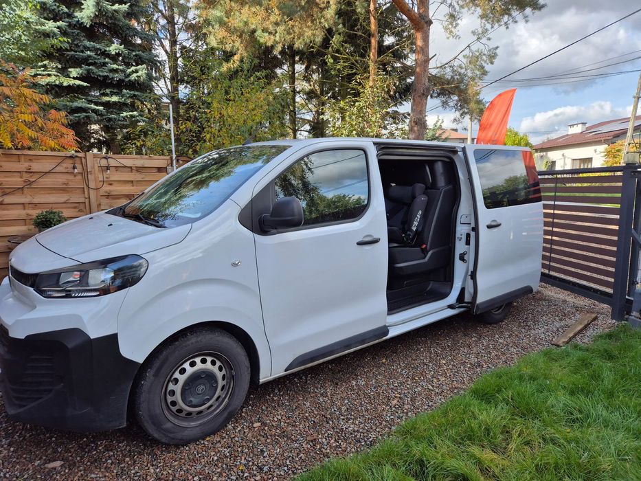 Citroën Jumpy 2.0 Blue HDI Euro 6 Cesja Leasingu  Cesja leasingu – Citroën Jumpy 2.0 BlueHDi Euro 6 – rata 2 891,95 zł