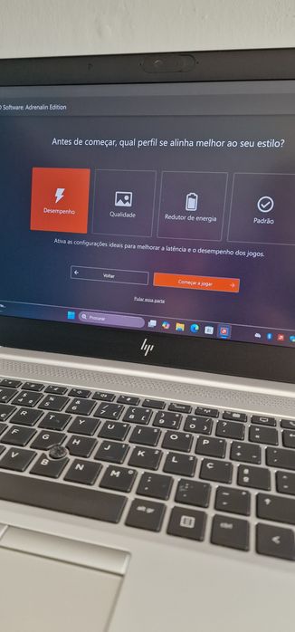 EliteBook G6 Ryzen 5 Radeon RX Vega-256GB-NVME-16GB- FulHD Win 11 Pro