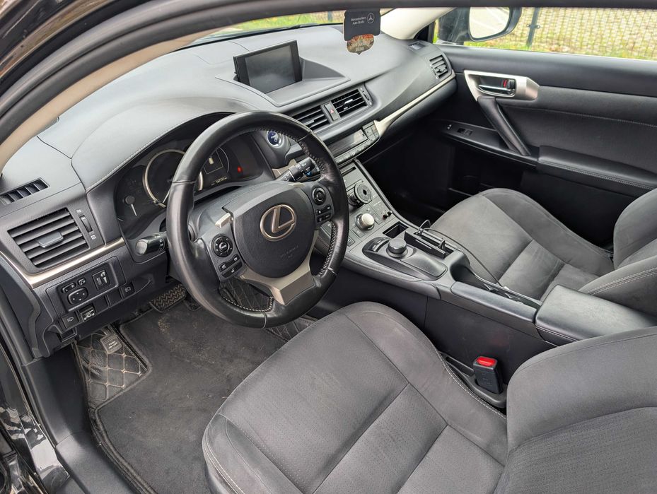 Lexus CT 200H Hybryda  1.8 Gaz