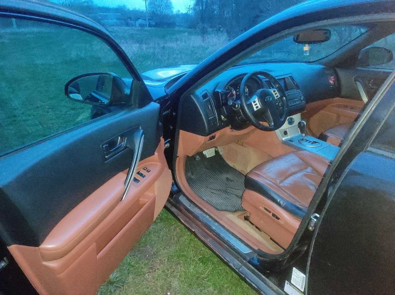 Infiniti FX35i 4wd