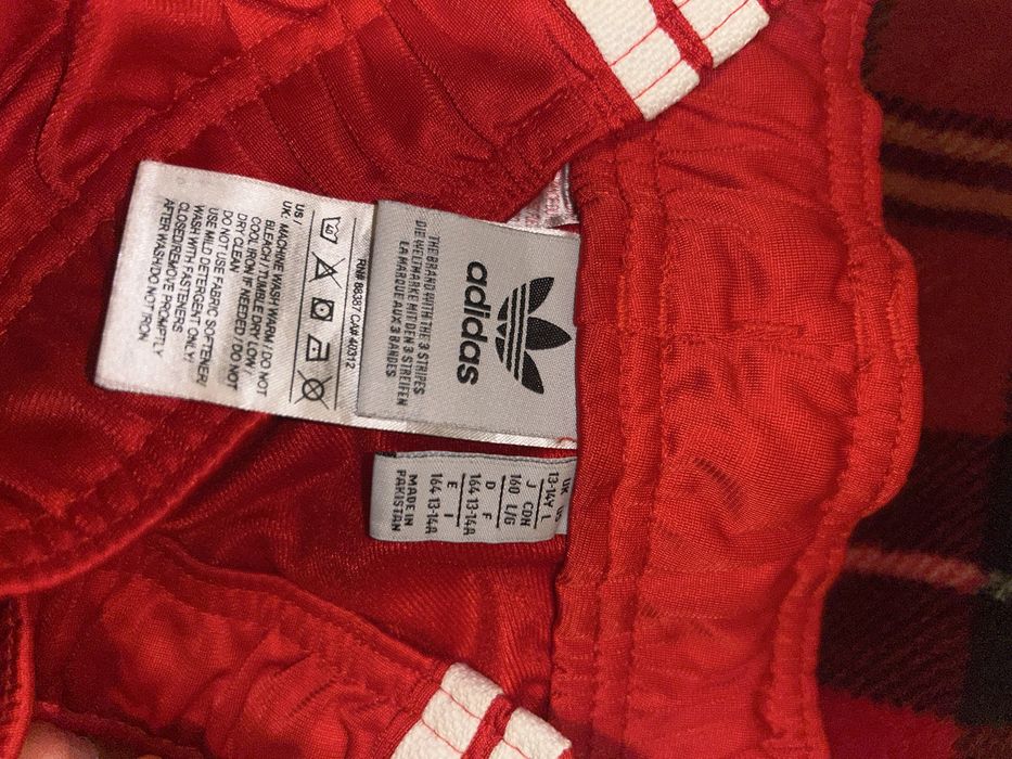 calça de fato treino adidas