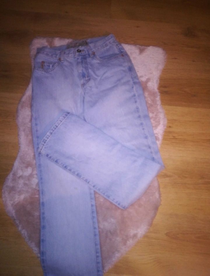 Spodnie jeans Guess r 26 XS /S