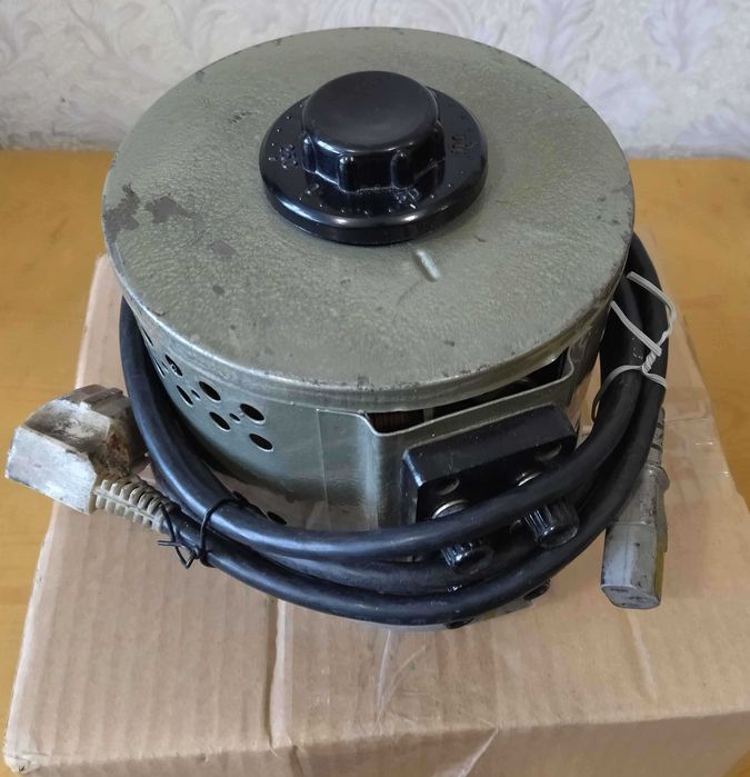 Лабораторний Автотрансформатор ЛАТР - 1М