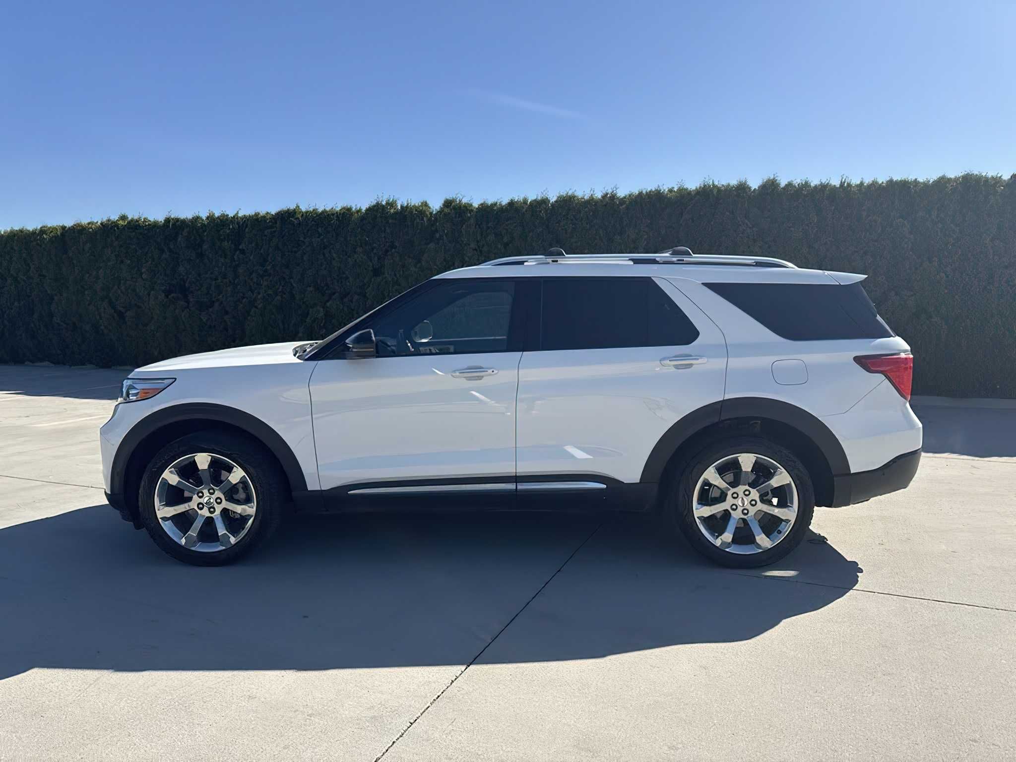 Ford Explorer Platinum 2020