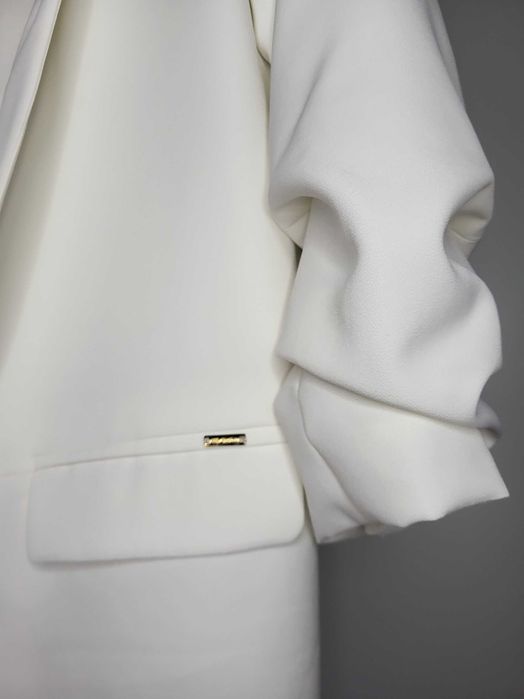 Marynarka śmietankowa