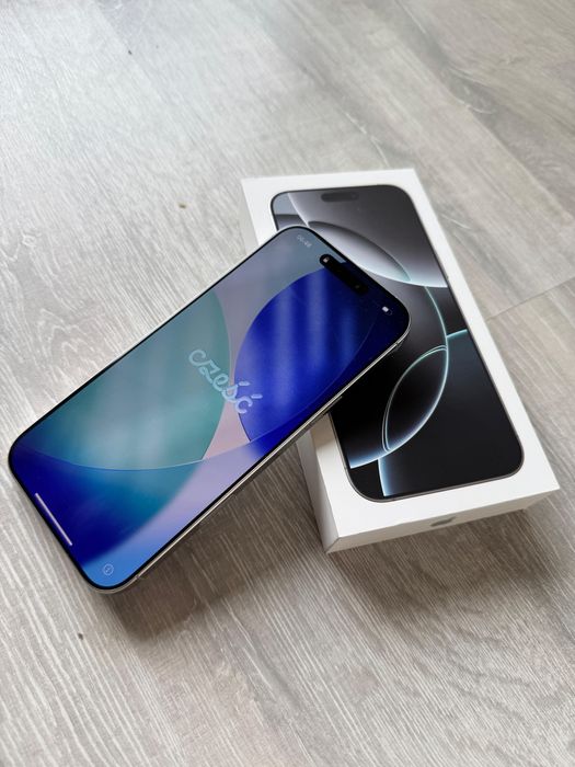 iPhone 16 Pro Max 1TB biały tytan