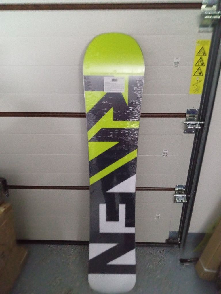 Nowa deska snowboardowa Raven 166 snowboard 166w wide męska Burton