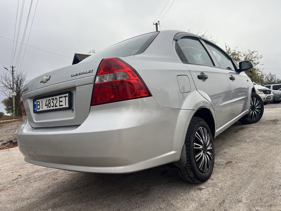 Шевролет авео 1.5 люксова