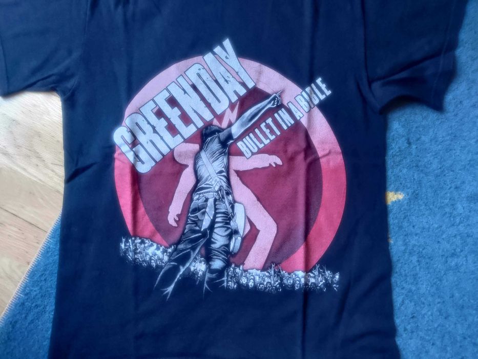 Green Day - T-Shirt "Bullet in a Bible" - Rara (Tamanho: M)