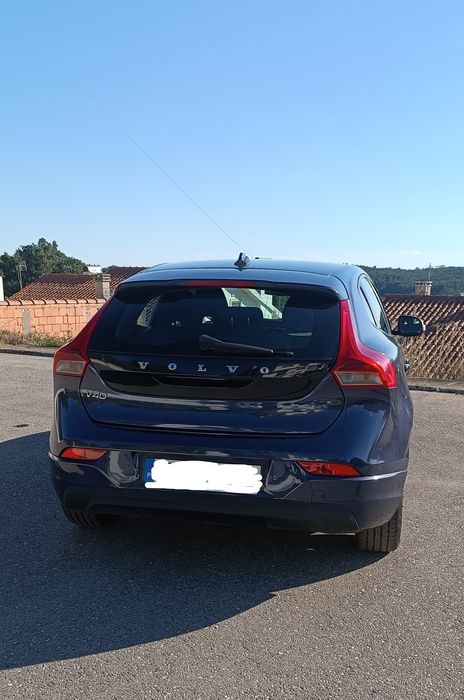 Volvo v40 1.6 D2 possibilidade de financiamento