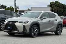 Lexus UX 200 2020