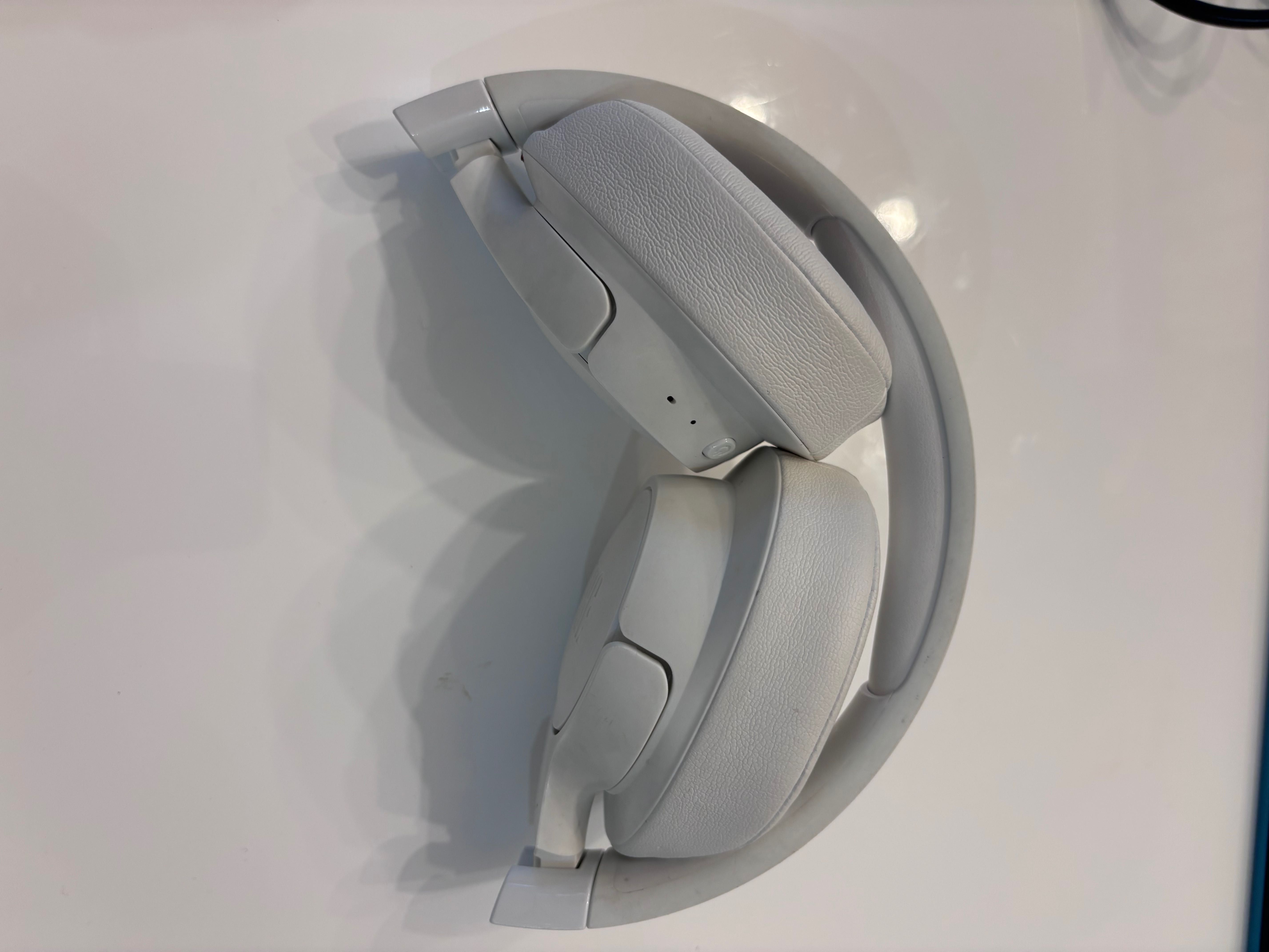 Sluchawki JBL biale
