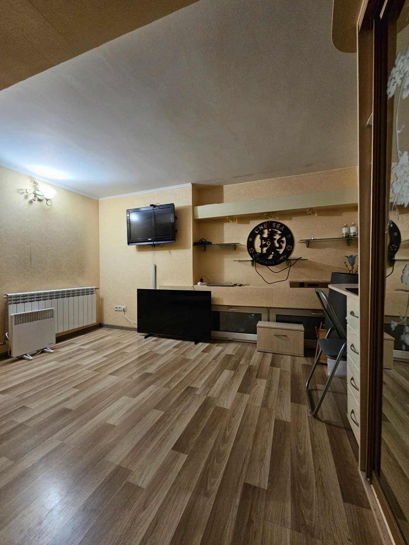 Київ, Центр! вул. Антоновича 122, 5к. 120 кв.м.