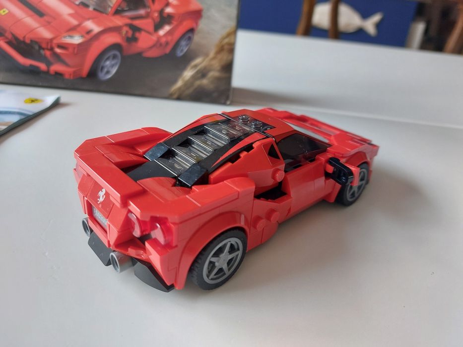 LEGO 76895 Speed Champions Ferrari F8 Tributo