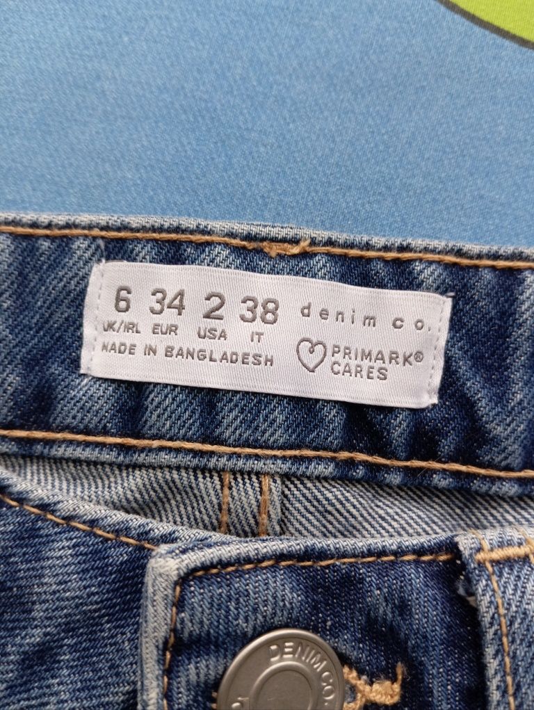 Джинсы 34р-р Primark