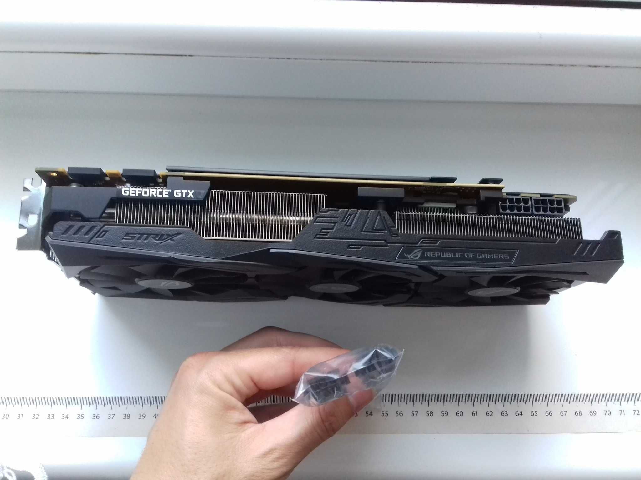 ASUS ROG STRIX GTX 1080Ti gaming 11GB GDDR5, 352bit, DVI, 2xHDMI, 2xDi