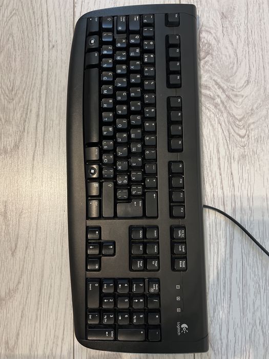клавіатура Logitech Deluxe 250