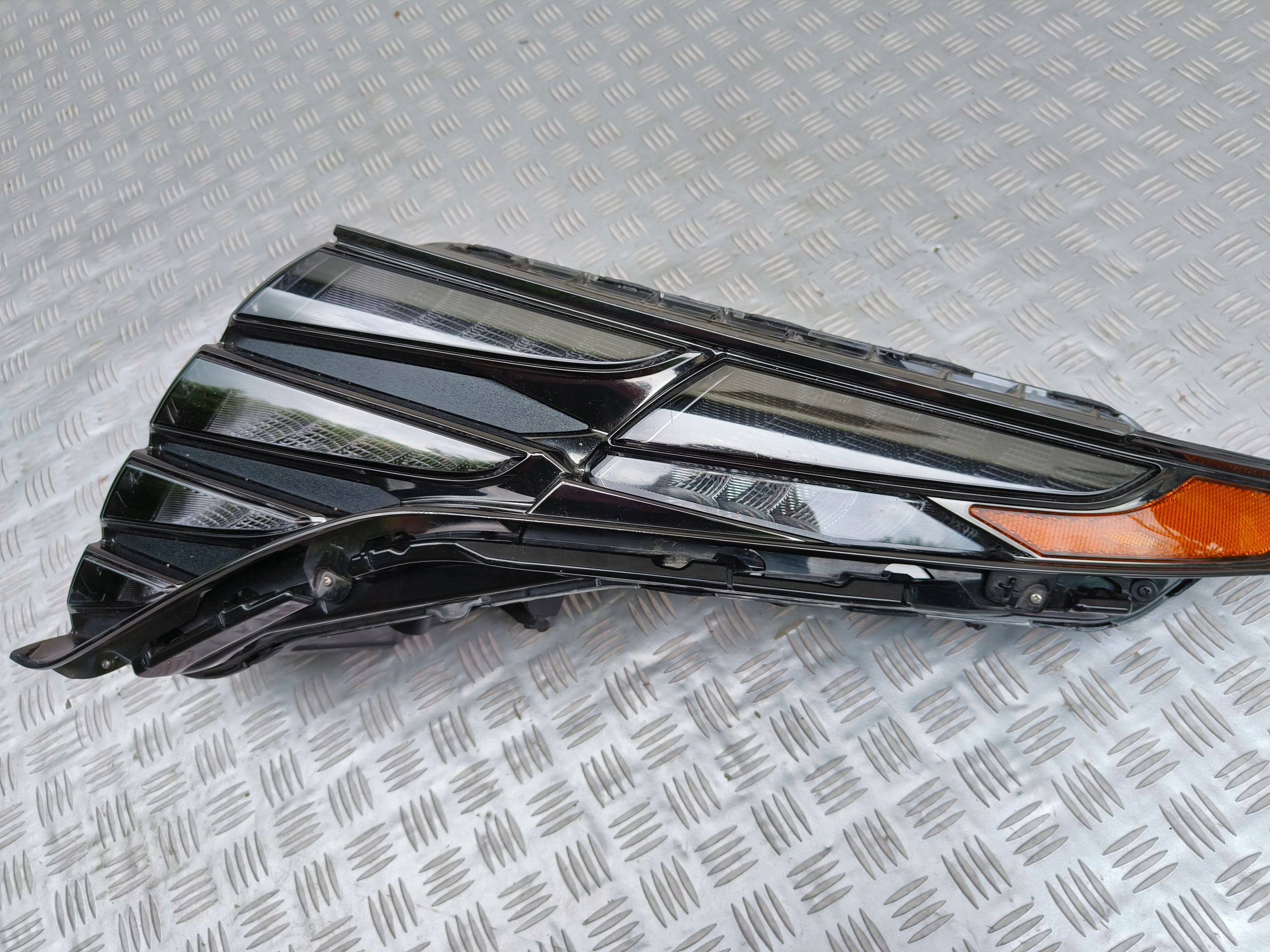Hyundai Tucson 2024 Reflektor Lampa przód Lewa Full Led Usa