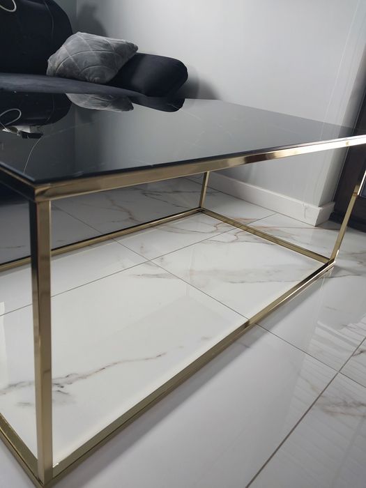 Stolik kawowy DELANO Czarny/ złoty