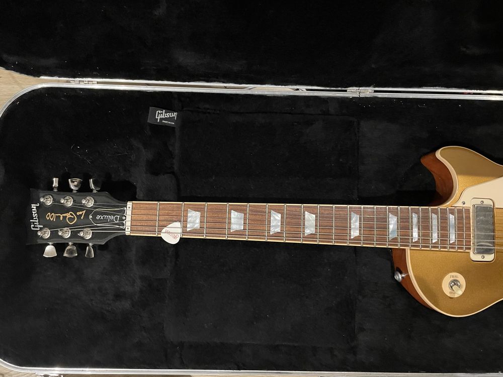 Gibson les paul deluxe 100 an.