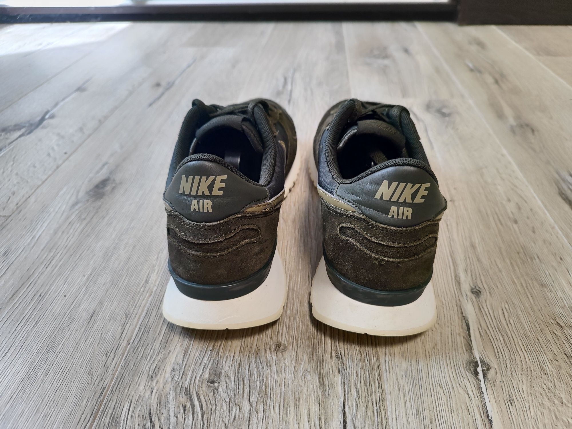 Кросівки Nike р-41