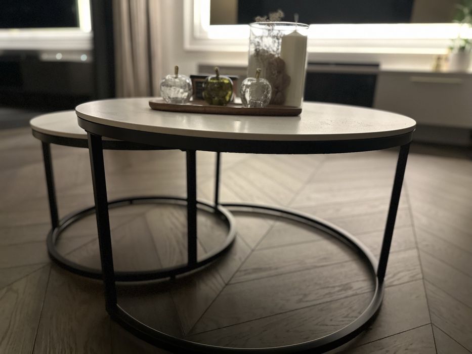 Zestaw stolików kawowych