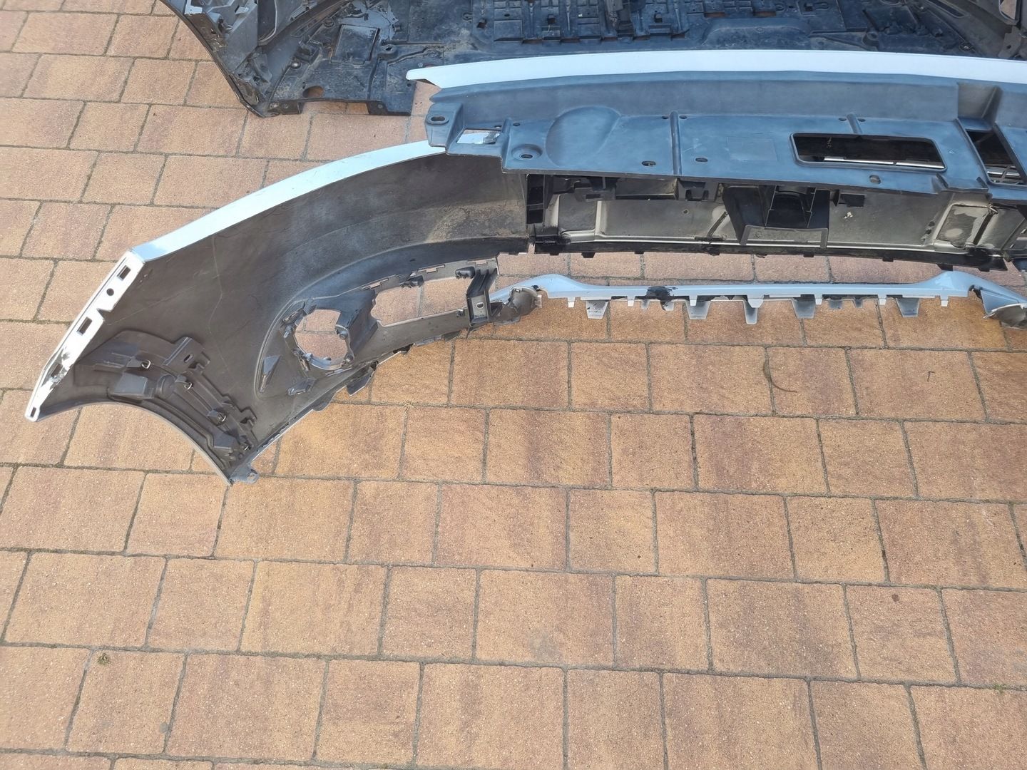 Renault scenic Iii 3 lift zderzak przód oryginał