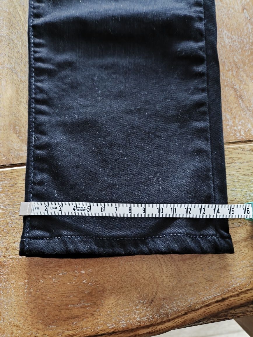 Spodnie damskie levis