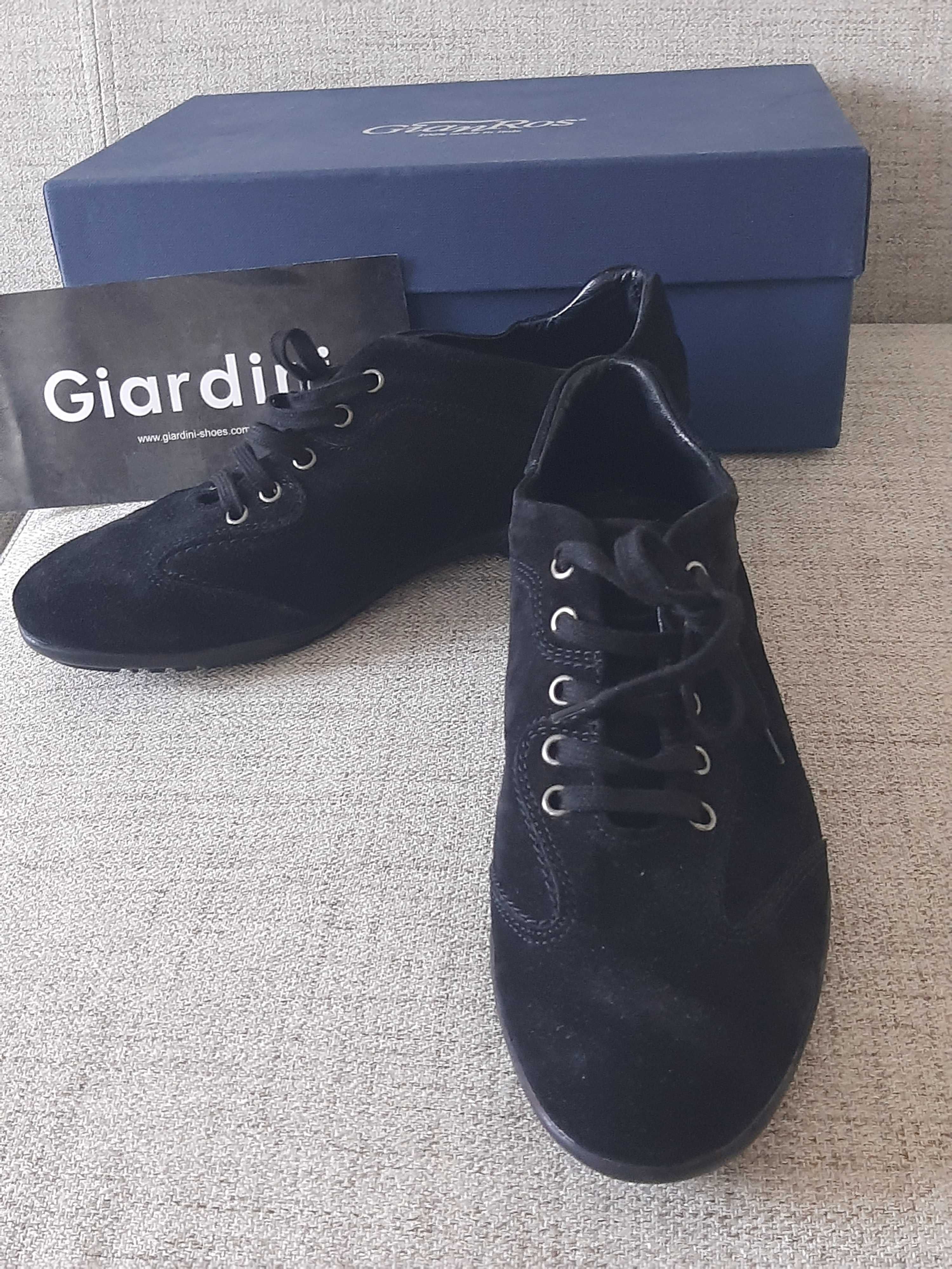Туфли ( кроссовки) Италия Giardini 41