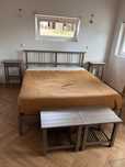 Estrutura cama, mesas de cabeceira e mesas de apoio