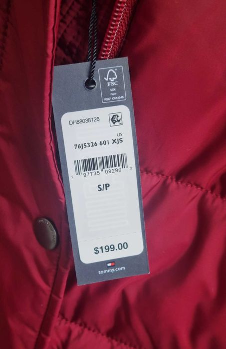 Пуховик Tommy Hilfiger розмір S.  Оригінал