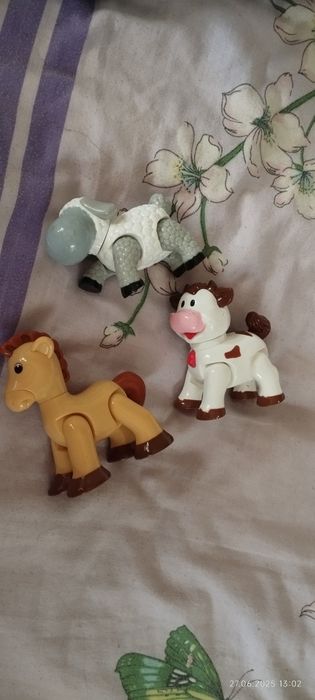 Лот для найменших, іграшки - розвивашки.