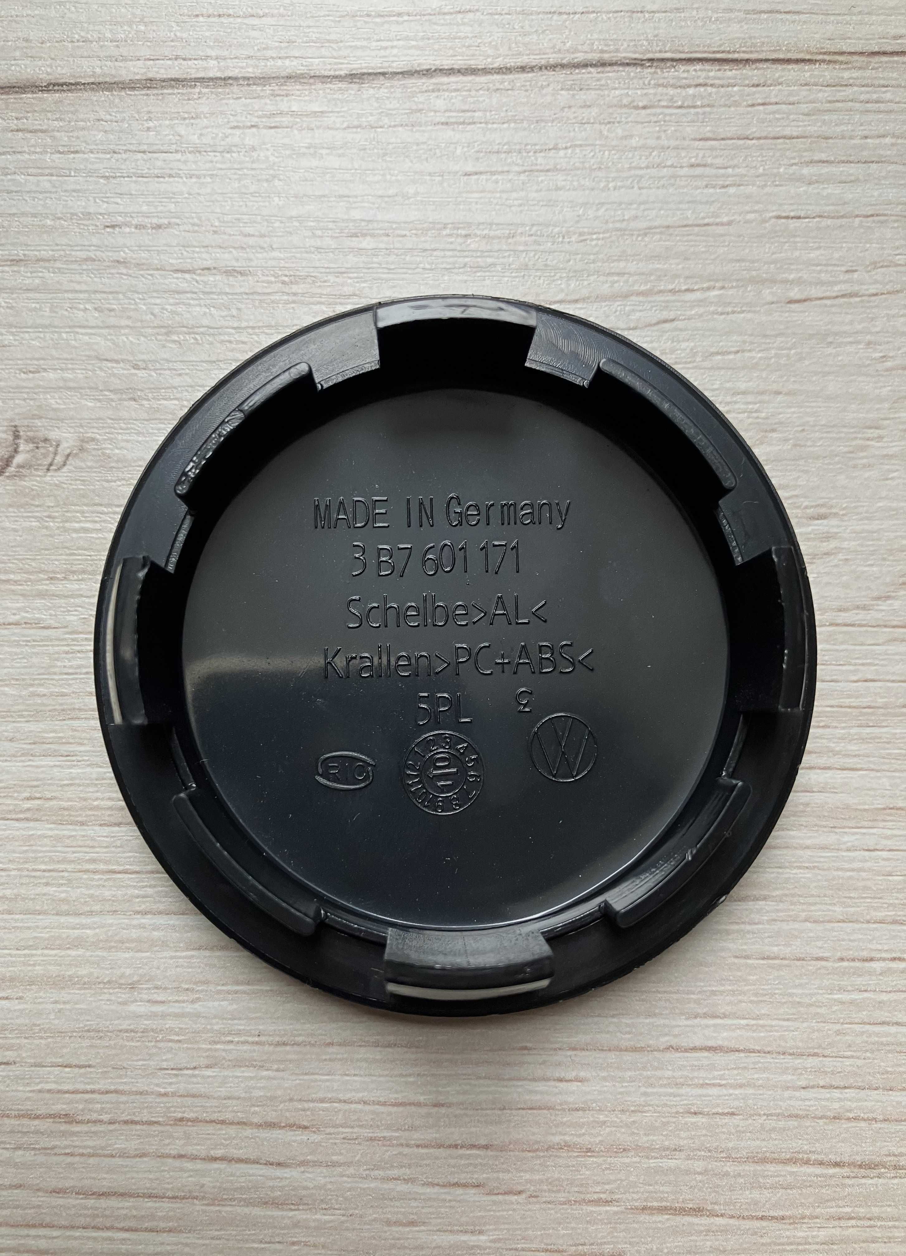 Nowe srebrne dekielki do felg 4x 65mm Volkswagen VW kapselki i inne