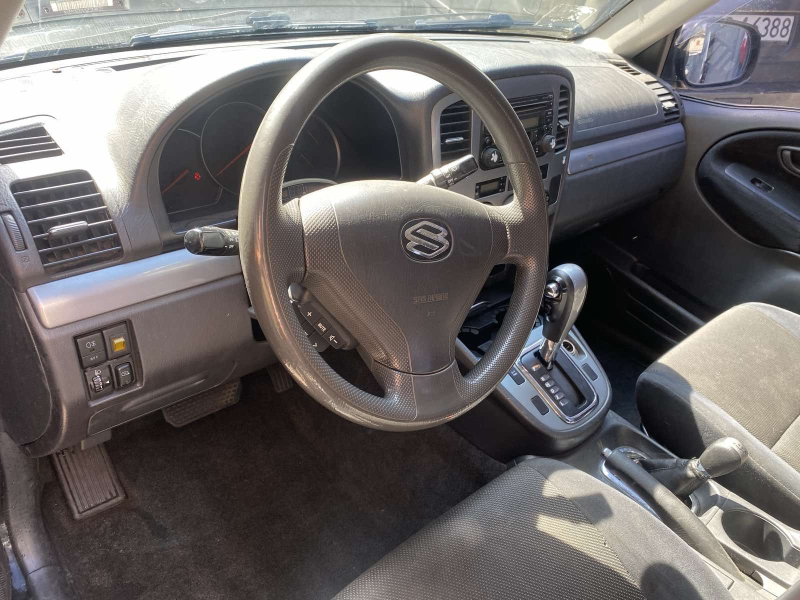 Suzuki grand vitara 2,0 бенз,автомат,повний привід