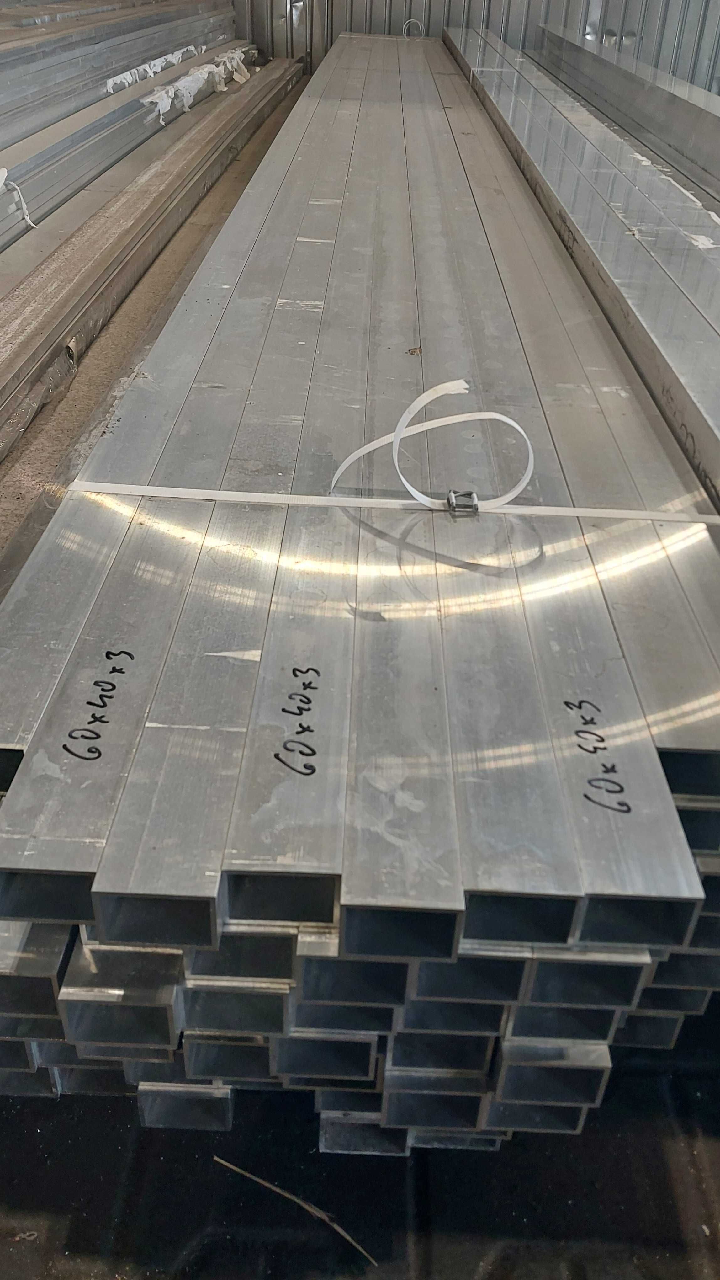 Profil aluminiowy, aluminium 60x40x3,0mm gat.6060, Bytom