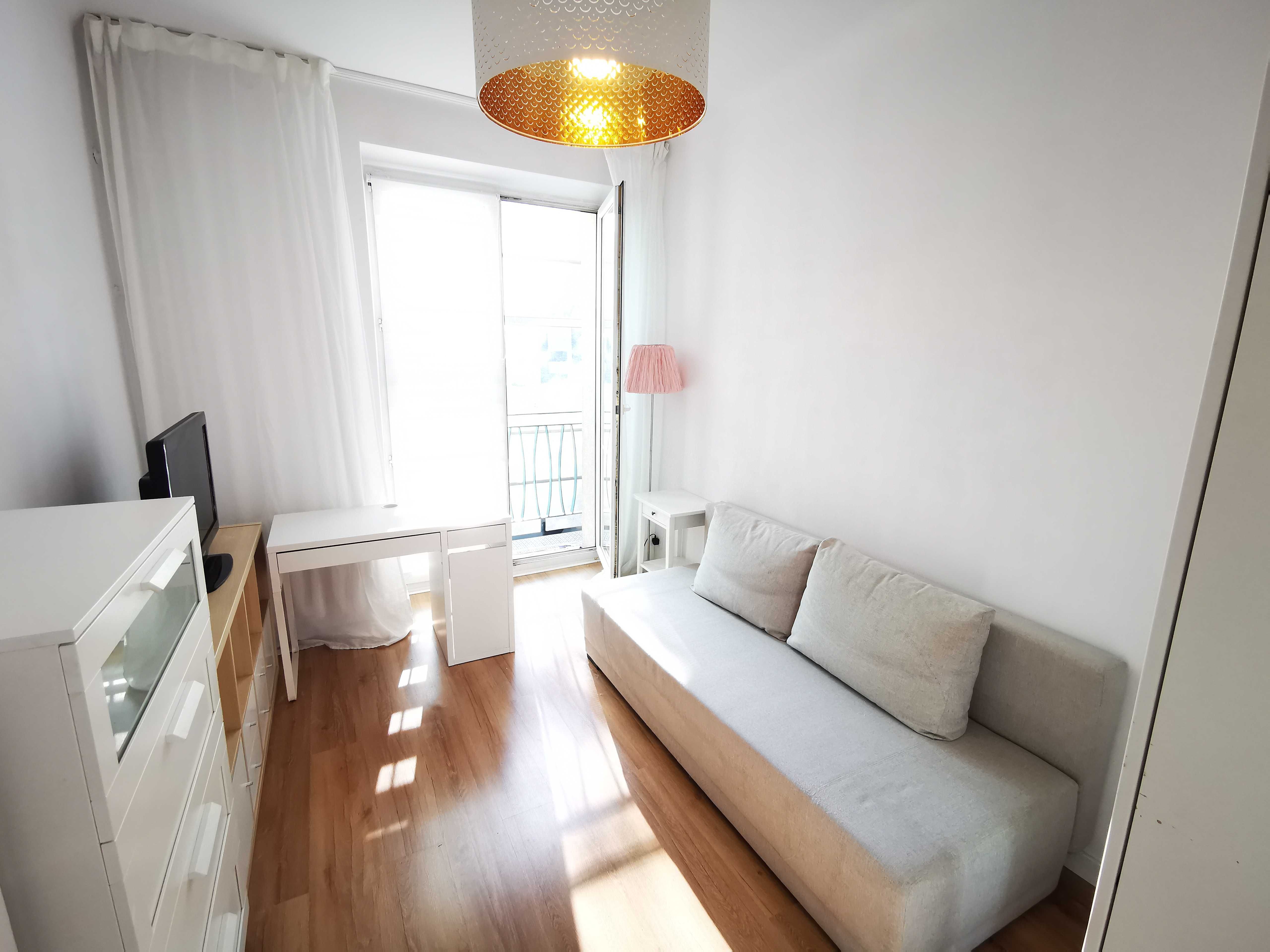 Żoliborz-18m-ul.Ks.Jerzego Popiełuszki-b.ciche-metro Pl.Wilsona-balkon