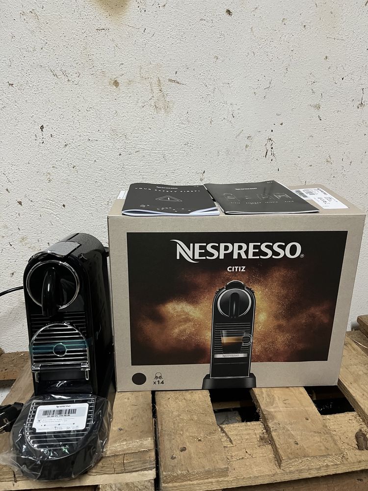 Maquina de cafe nespresso