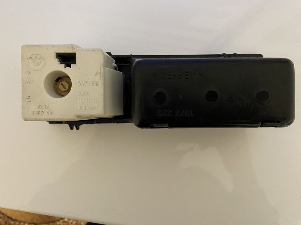 Годинник на BMW E 36 62.13 1 387 414. 12V