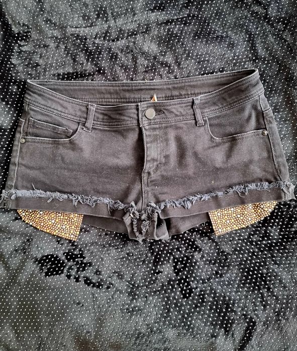 Dżinsowe czarne spodenki 40