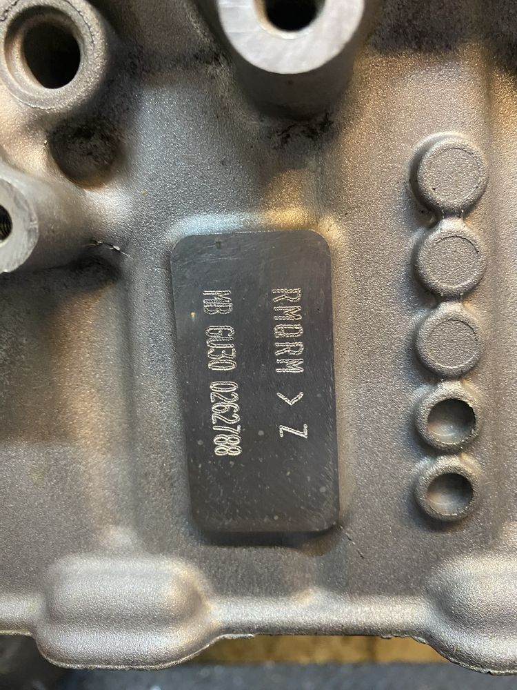 Silnik blok peugeot 1.4 1.6 vti.GU30.