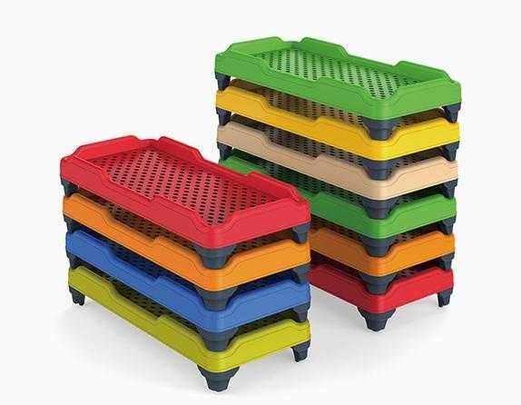 Ліжко пластикове