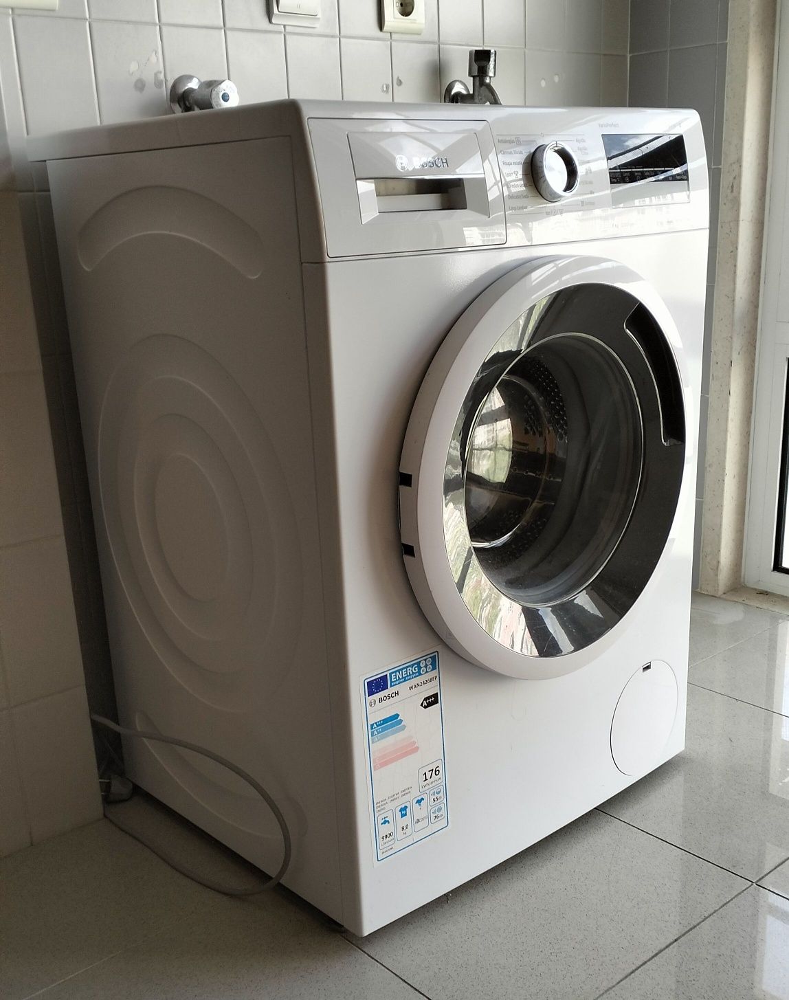 Máquina de Lavar Roupa Bosch WAN24268EP