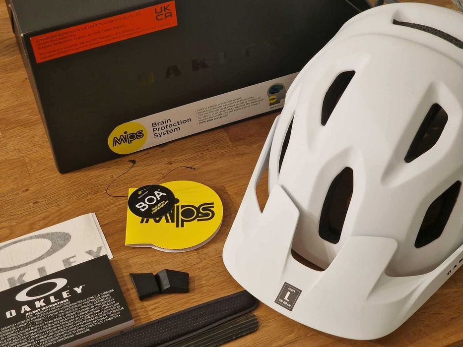 Kask Rowerowy OAKLEY DRT5 Mips