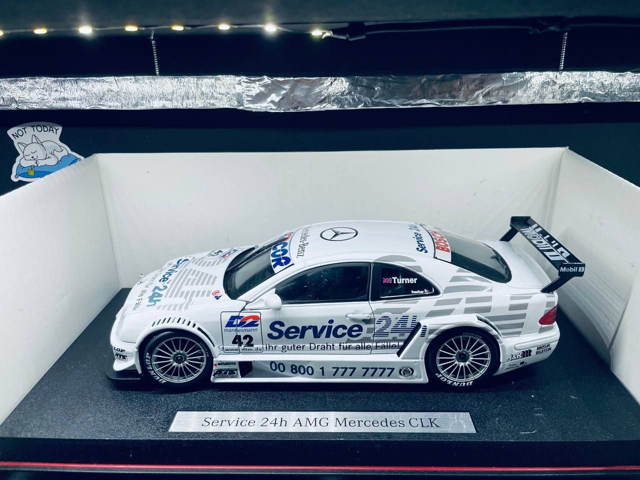 Модель Mercedes CLK-DTM 1:18 Maisto