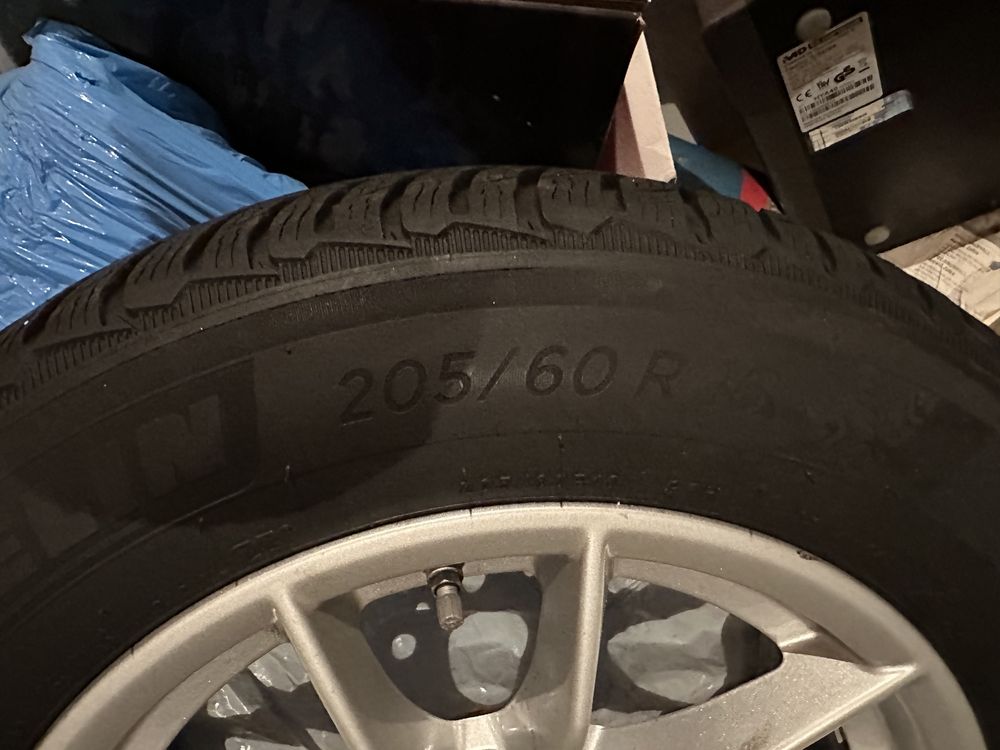 R16 BMW G20 205/60 зима 5/112 ET22