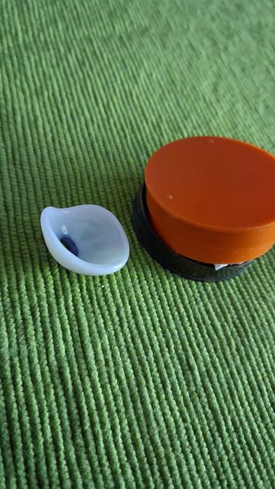 Sztuczne szklane oko