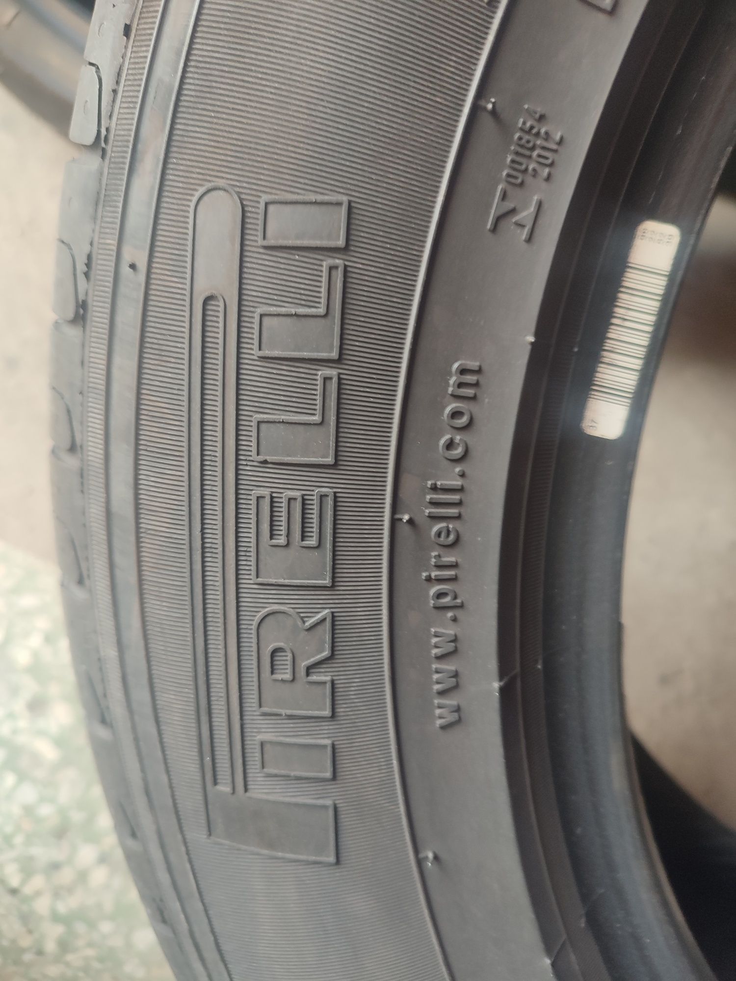 Pojedyncza opona Pirelli Scorpion Verde 215/65/17 99V