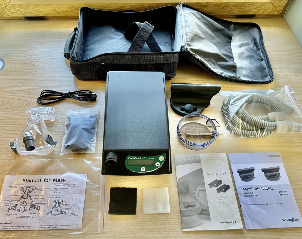 Сіпап апарат Weinmann SOMNOcomfort CPAP + маска + трубка+ зволожувач