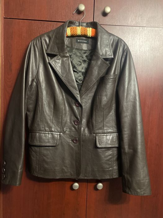 Кожаный пиджак шоколад тренд